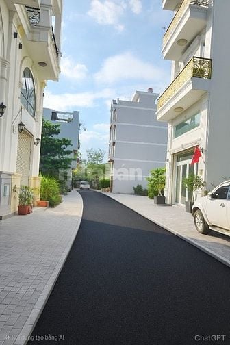 Bán đất 5x12.2m đường nhựa 8m tại phú thuận quận 7