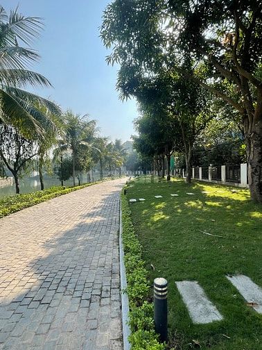 GIA ĐÌNH CẦN BÁN BIỆT THỰ ĐƠN LẬP ĐT NAM AN KHÁNH MẶT HỒ CĂN GÓC 250m2
