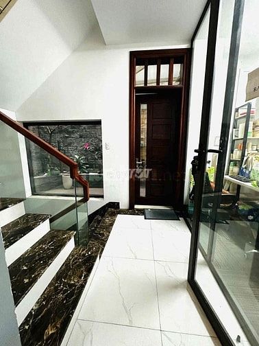 Chính Chủ Bán Biệt Thự - Liền Kề Nguyễn Tuân 98m2 Nhà 4,5 Tầng 