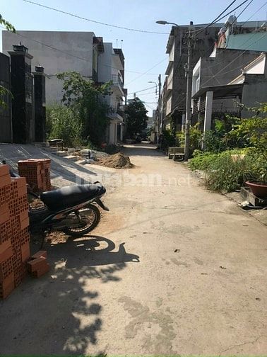Chính chủ cần bán lô đất 1986 Lê Văn lương nhơn Đức nhà bè