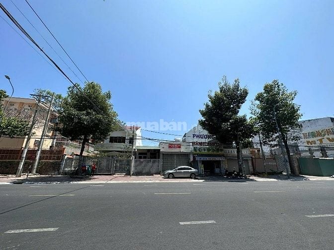 cần bán nhà đất MT võ thi sáu P thắng tam  v tàu 