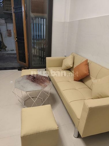 Nhà dt34m2 đất đúc thật 1 lầu 2pn 2wc HXH Hoà Bình, Q. Tân Phú