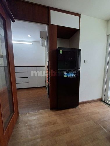 Bán căn hộ chung cư tòa Thăng Long tower số 33 Mạc Thái Tổ. Dt 81,4m2.