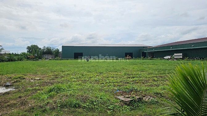 CHO THUÊ KHO XƯỞNG 2400M2 BẾN LỨC, LONG AN