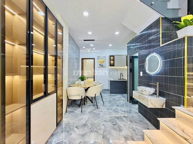 Hiếm có khó tìm nhà Phan Huy Ích, P12, Gò Vấp. Xây 2 lầu, hẻm 6m, 52m2
