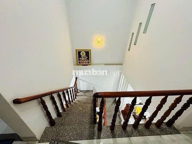Bán nhà 36 m2 1T1L Đ Vũ Tùng 1 tỷ 550 nhà 2PN đẹp - sang - sổ hồng sẵn