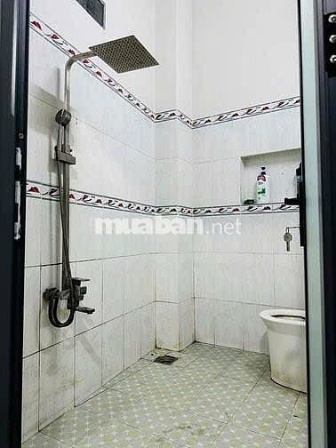 Bán nhà 36 m2 1T1L Đ Vũ Tùng 1 tỷ 550 nhà 2PN đẹp - sang - sổ hồng sẵn