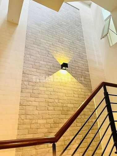 SỐC! NHÀ HXH QUẬN 3 (BÀN CỜ) TPHCM , GÀN CHỢ GIÁ 3 TỶ XXX THƯƠNG LƯỢNG