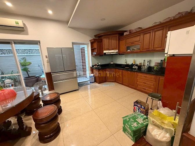 Bán nhà 6 x20m, 3.5 tấm, nhà đẹp NTCC, KDC Cao Lổ P4Q8