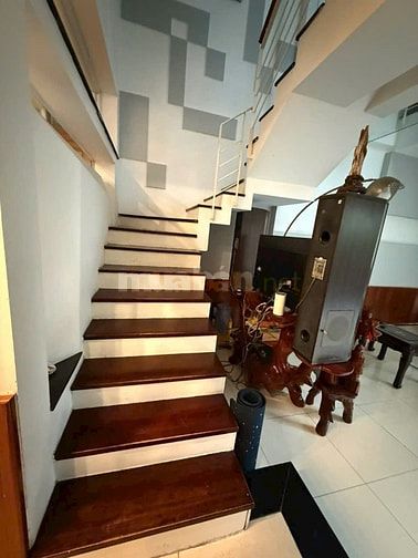 Bán nhà 6 x20m, 3.5 tấm, nhà đẹp NTCC, KDC Cao Lổ P4Q8