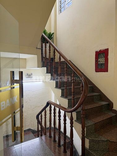 Bán nhà mặt phố 490 Ngô Gia Tự Phường Vườn Lài TP HCM