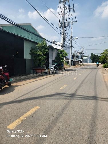 Cho thuê nhà xưởng 1400m2 vừa hết hợp đồng tại đường Nguyễn văn quá