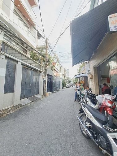 Hàng hiếm Khu Bàu Cát, Tân Bình, 40m2, 2PN, hẻm ô tô, chỉ 3 tỷ hơn 