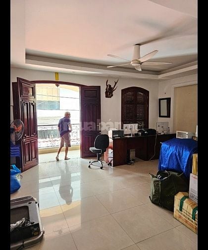 Bán nhà HXH 83/3 P2 Bạch Đằng ngay sân bay 6 tầng 6x15m chỉ 22 tỷ.