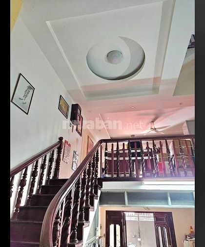 Bán nhà HXH 83/3 P2 Bạch Đằng ngay sân bay 6 tầng 6x15m chỉ 22 tỷ.