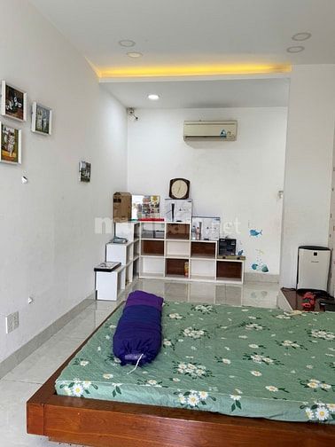 BÁN NHÀ BIỆT THỰ PHONG CÁCH TÂN CỔ ĐIỂN, MÁI NGÓI