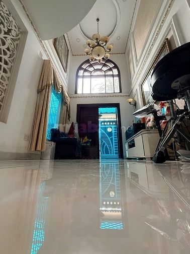 BÁN NHÀ BIỆT THỰ PHONG CÁCH TÂN CỔ ĐIỂN, MÁI NGÓI