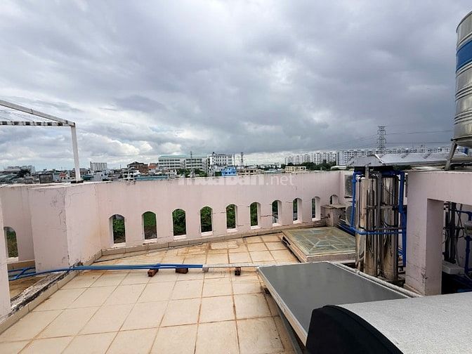 BÁN NHÀ BIỆT THỰ PHONG CÁCH TÂN CỔ ĐIỂN, MÁI NGÓI