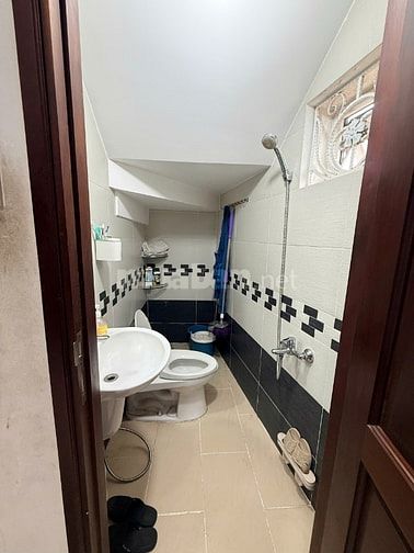 BÁN NHÀ BIỆT THỰ PHONG CÁCH TÂN CỔ ĐIỂN, MÁI NGÓI