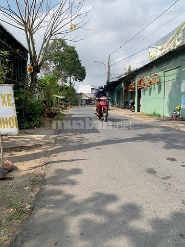Cần Bán nền Ấp 4,Phường Đạo Thạnh,Đồng Tháp.Cách đường 92B tầm 200m