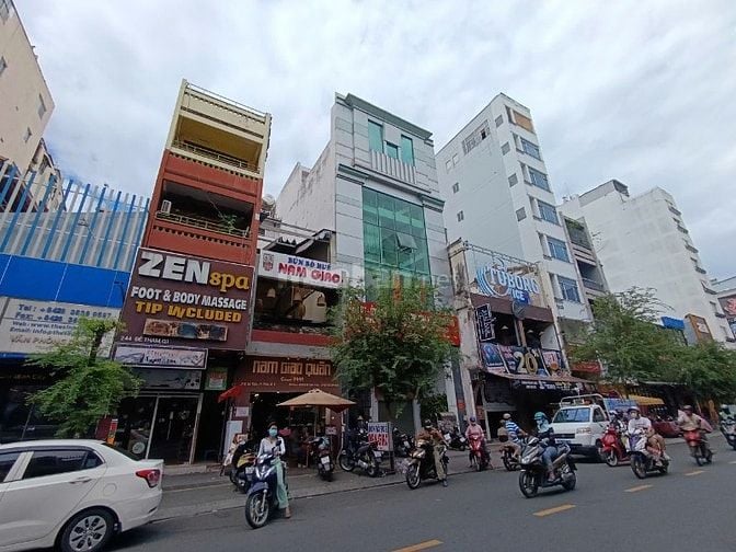 SIÊU PHẨM MẶT TIỀN 242 ĐỀ THÁM – TRÁI TIM KHU PHỐ TÂY QUẬN 1