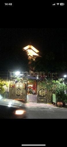Bán Biệt Thự Sân Vườn Đg Lương Văn Can P15, Q8. DT 8 x 29m, nở hậu