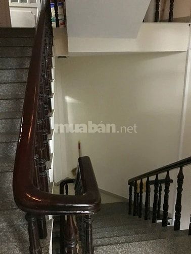 Bán nhà đường 12m khu Bàu Cát, dt : 4,5x20m. 5 tầng. Giá 15 tỷ