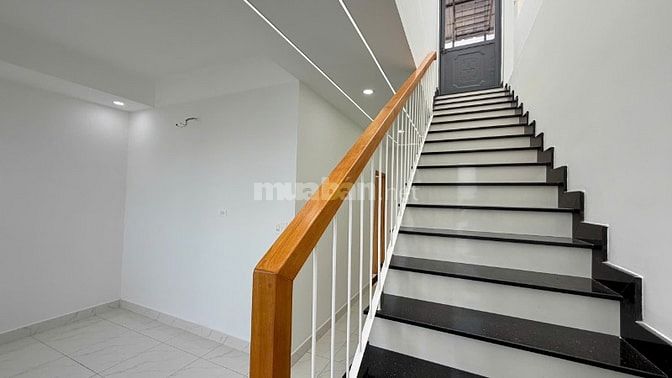 🏡🌿 BIỆT THỰ MINI 2 LẦU – SÂN VƯỜN CÂY TRÁI – 1 SẸC TRẦN VĂN MƯỜI
