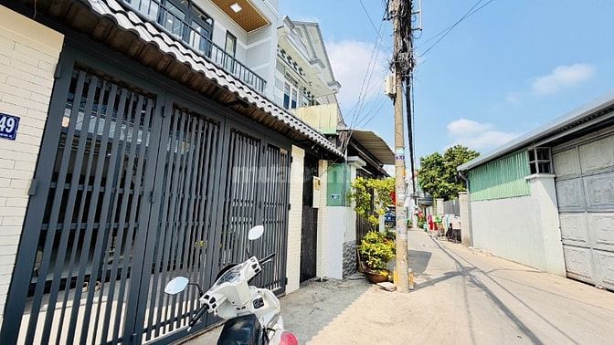 🏡🌿 BIỆT THỰ MINI 2 LẦU – SÂN VƯỜN CÂY TRÁI – 1 SẸC TRẦN VĂN MƯỜI
