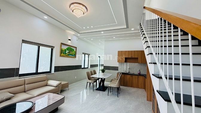 🏡🌿 BIỆT THỰ MINI 2 LẦU – SÂN VƯỜN CÂY TRÁI – 1 SẸC TRẦN VĂN MƯỜI