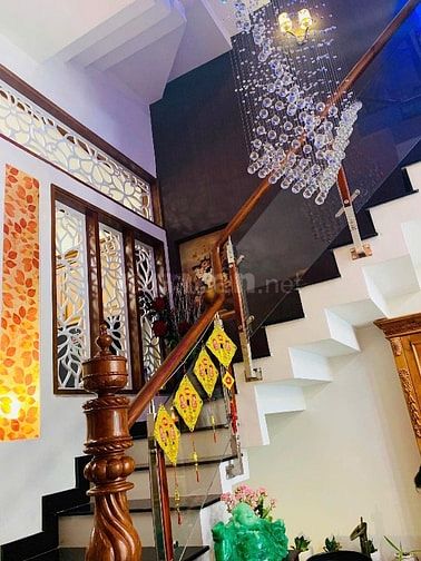 Bán Nhà mặt tiền cao cấp đường 21 Bàu Cát 1, tdt: 232m2. 5 tầng, 17tỷ8