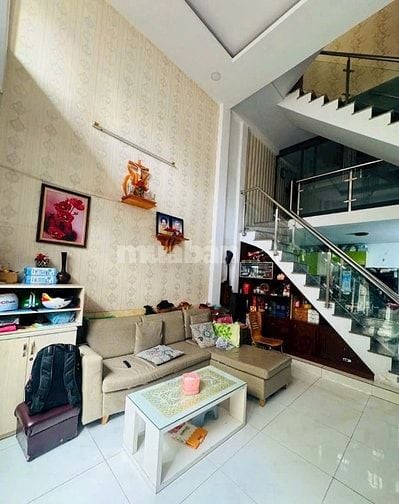 ĐỪNG BỎ LỠ CĂN NHÀ 3PN GIÁ CỰC TỐT ĐƯỜNG HUỲNH KHƯƠNG NINH, QUẬN 1