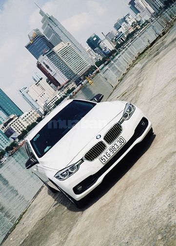 Chính chủ về quên nên cần bán Bmw320i dkld 07/2019