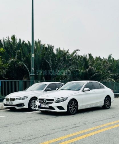 Chính chủ về quên nên cần bán Bmw320i dkld 07/2019