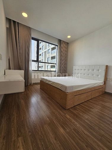 Cho thuê căn hộ 92m2 chung cư The Gold View
