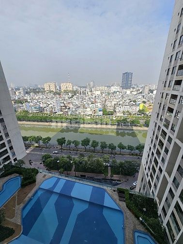 Cho thuê căn hộ 92m2 chung cư The Gold View