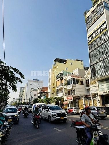 Bán nhà Mặt tiền 271 Hoàng Hoa Thám, 3,8x16m. 2 tầng , giá 16,9tỷ