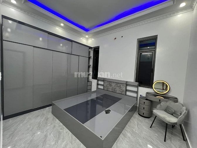 Tuyển Học Việc, Thơ Gia Công Lắp Đặt Sản Phẩm Nội Thất