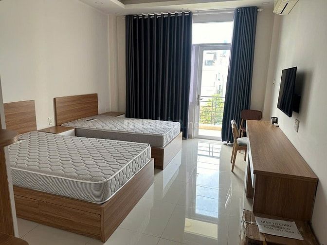 Mặt tiền Song Hành 4x19 6 lầu 10PN có thang máy