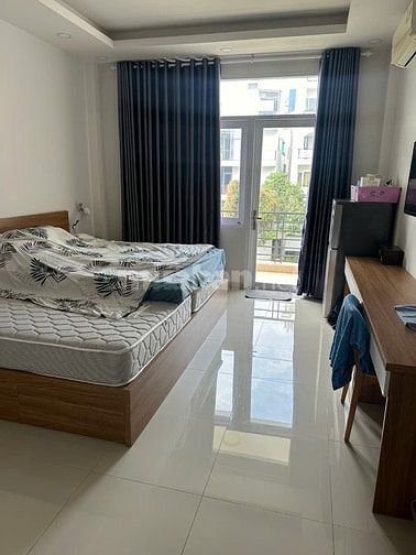 Mặt tiền Song Hành 4x19 6 lầu 10PN có thang máy