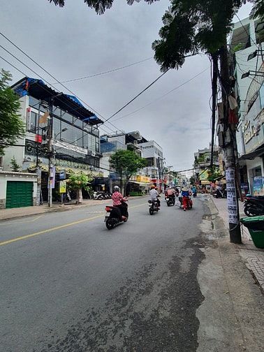 Bán nhà 2MT Đồng Đen, P14, Tân Bình DT 8.8x35m 1L vị trí siêu ĐẸP