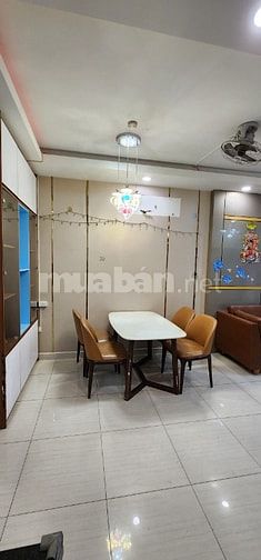 Bán căn hộ 69m2 view hồ bơi, 2PN, 2WC full nội thất cao cấp - 510 KDV