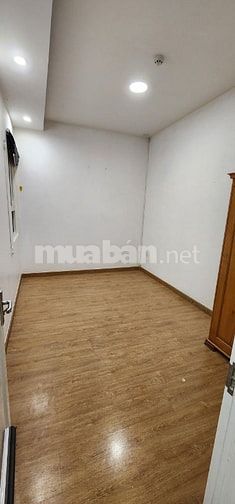 Bán căn hộ 69m2 view hồ bơi, 2PN, 2WC full nội thất cao cấp - 510 KDV
