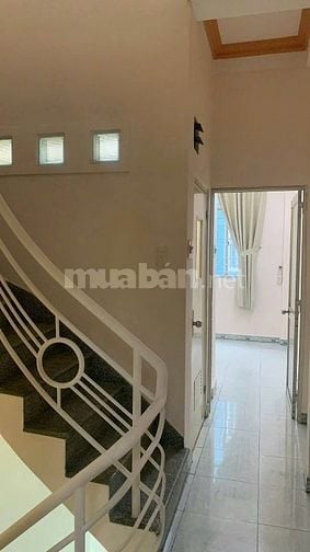 Bán nhanh 39/26 nguyễn hồng đào, hẻm xe hơi. 3 tầng, 7tỷ380