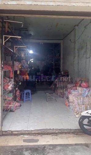 Mặt Tiền Kinh Doanh – đường Lạc Long Quân. Ngay chợ vải Tân Bình. 
