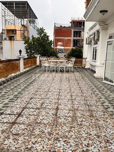 BÁN BIỆT THỰ CỔ ĐIỂN SÂN VƯỜN QUỸ ĐẤT LỚN HIẾM CÓ QUẬN 12