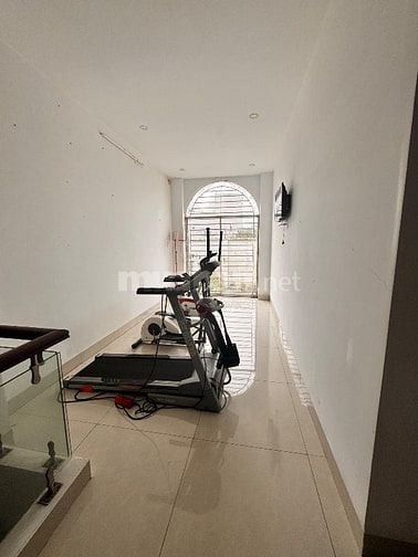 BÁN BIỆT THỰ CỔ ĐIỂN SÂN VƯỜN QUỸ ĐẤT LỚN HIẾM CÓ QUẬN 12