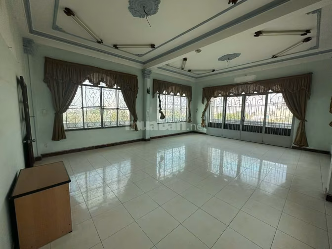 Cho thuê nhà Quận 8, 1 trệt 3 lầu,Văn phòng, GYM, Yoga, dạy học