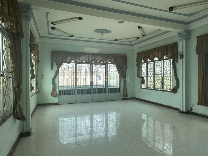 Cho thuê nhà Quận 8, 1 trệt 3 lầu,Văn phòng, GYM, Yoga, dạy học