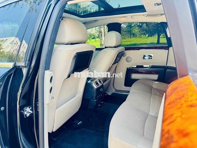 Rolls Royce Ghost 2010 6.6 V12